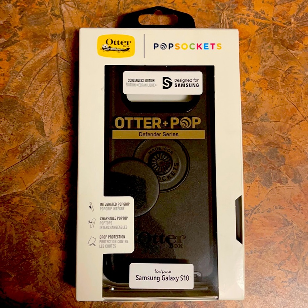 Otter box Collab w/ PopSocket